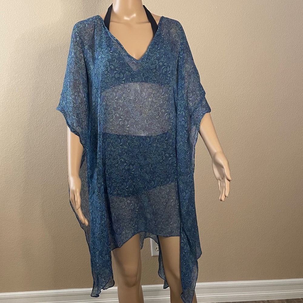 Le Montreux V-Neck Tunic Top Poncho Bathing Suit Cover Up (Blue)
